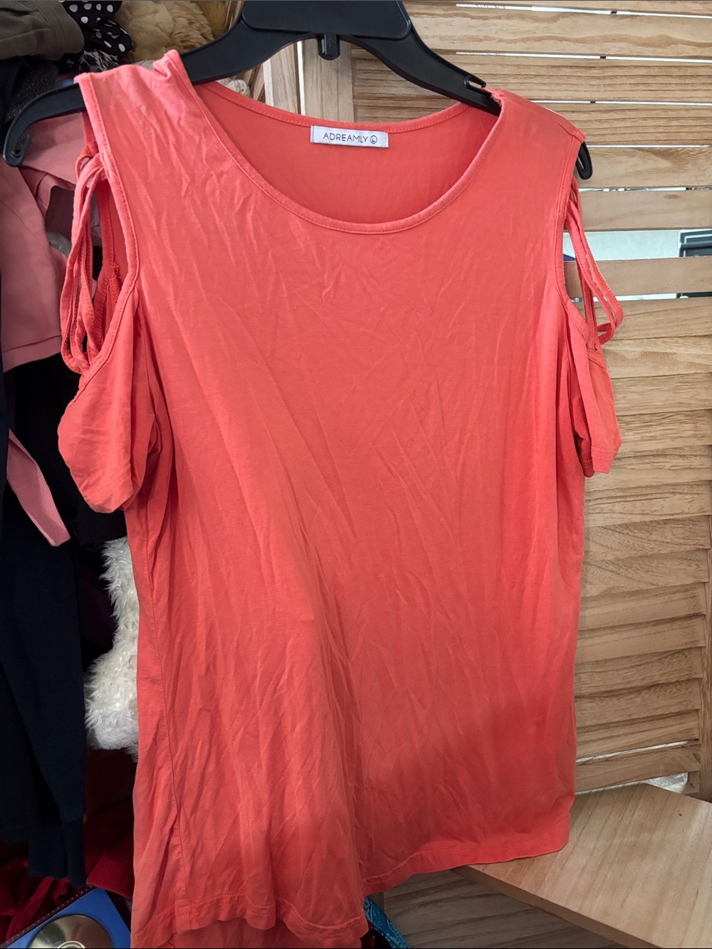 Coral Cold-Shoulder Women's Top Large